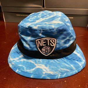 Mitchell & Ness Mens Blue Brooklyn Nets NBA Surf Camo Bucket Hat Sz Small/Large